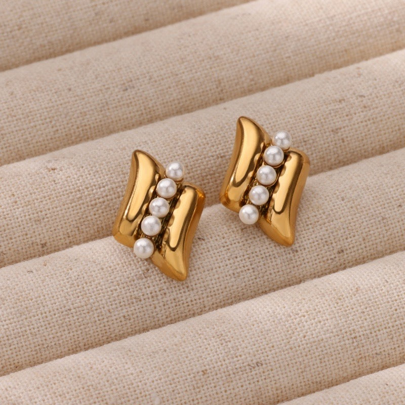 Hazel Earring